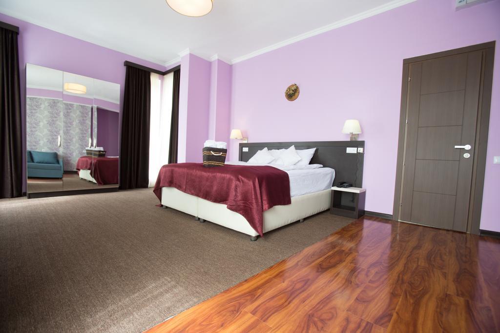 The One Boutique Hotel Tbilisi Luaran gambar