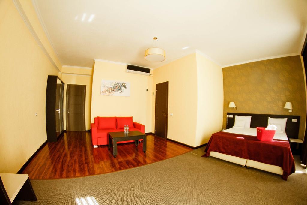 The One Boutique Hotel Tbilisi Luaran gambar